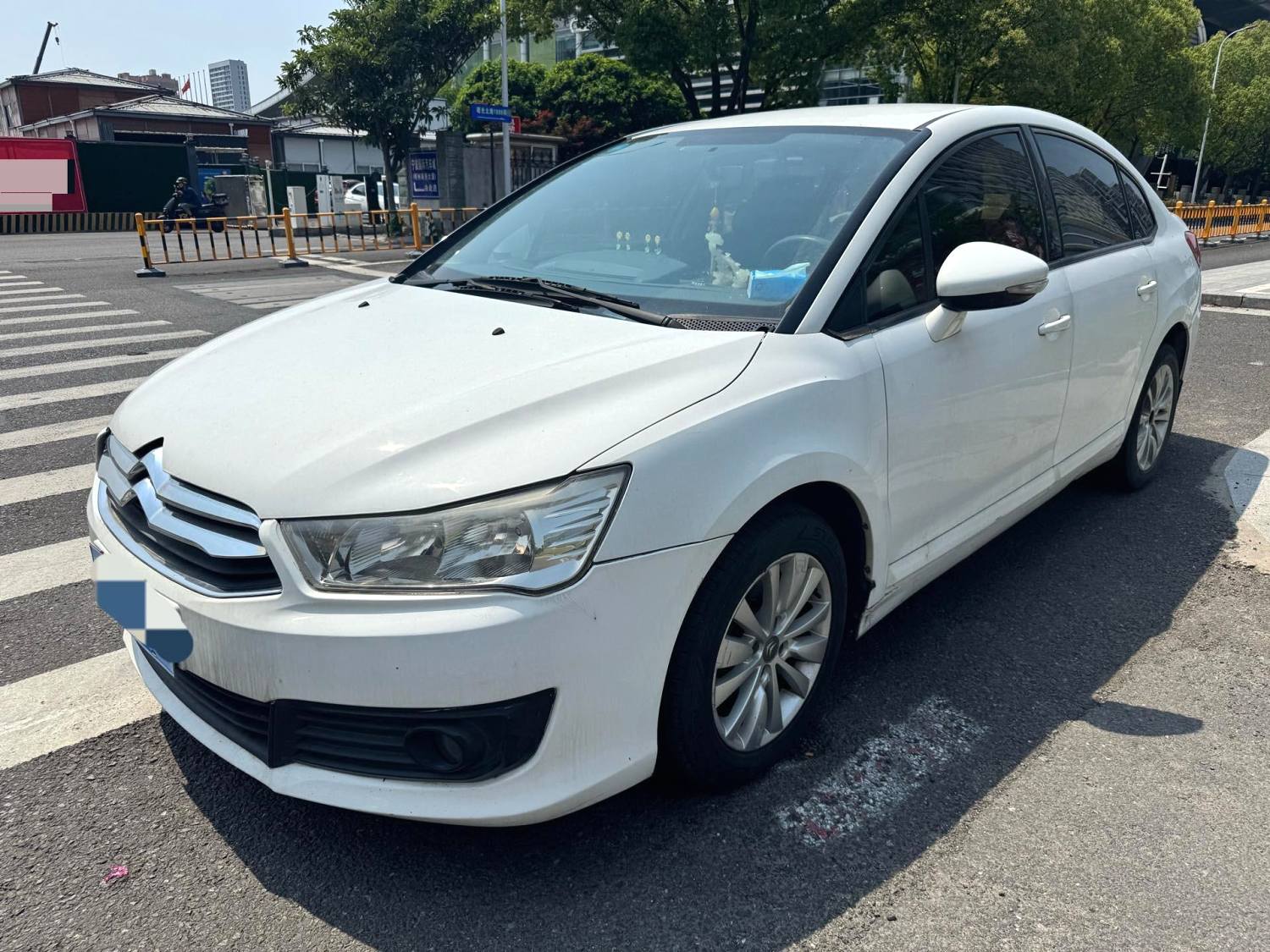 Citroën 2012 C-Quatre Sedan 1.6 Premium Edition (Automatic Transmission)